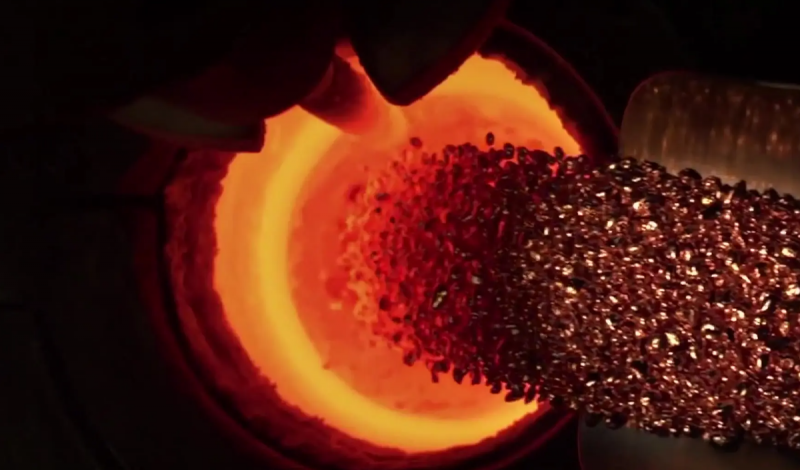 锂原料加工煅烧时挥发份侵蚀炉衬怎么办？